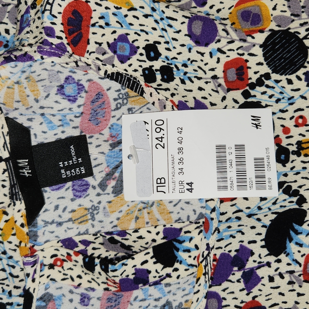 NWT H&M Patterned Top - Picture 6 of 7